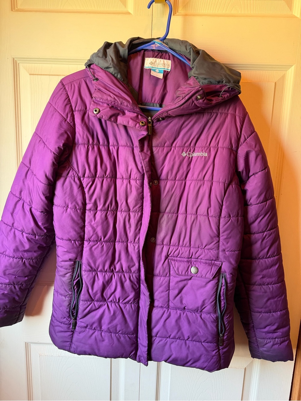 Columbia Women's Purple Hooded Puffer Jacket